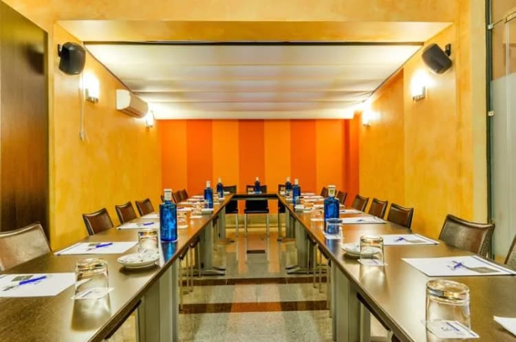 Conferences, Palacio San Facundo, Madrid