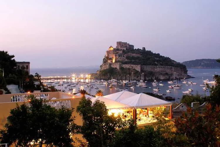 General view, Giardino delle Ninfe e la Fenice, Naples