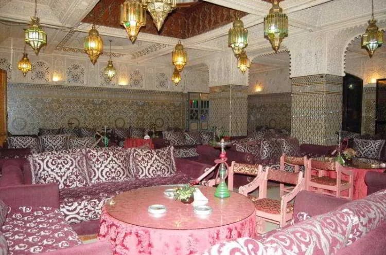 Bar, Mounia, Fez