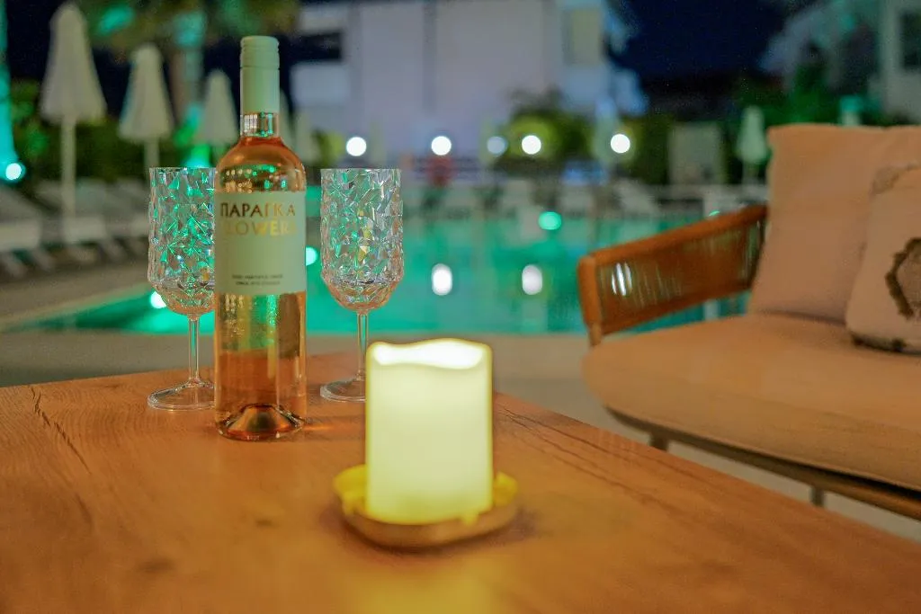 Bar, Tropical, Halkidiki