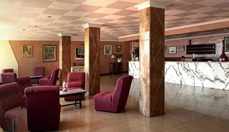 Lobby, Grecs, Costa Brava