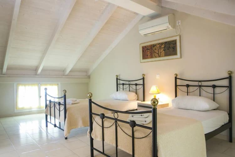 APARTMENT SEA VIEW TWO BEDROOMS Room, Irena Studios And Apartments, Kefallinia