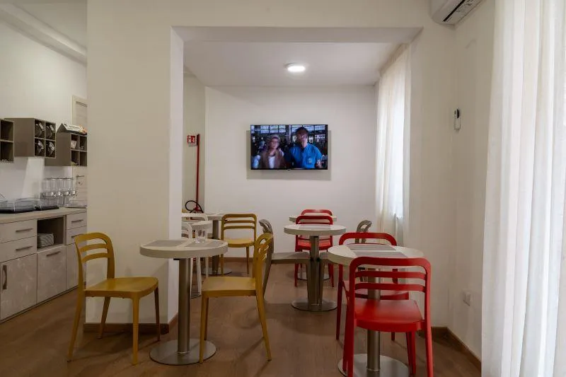 Bar, The Sun Hotel Boutique, Naples