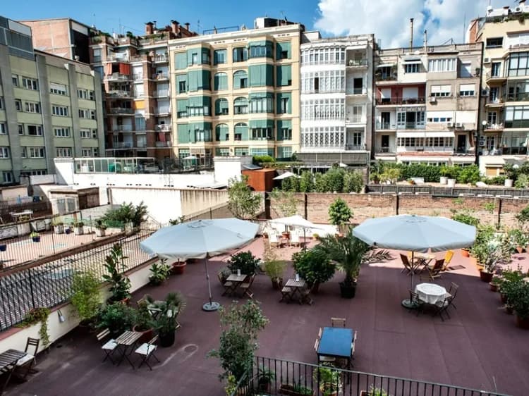 General view, Mihlton Barcelona, Barcelona