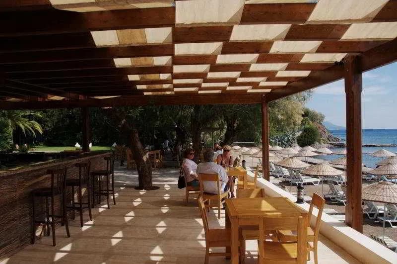 Bar, Medis, Bodrum