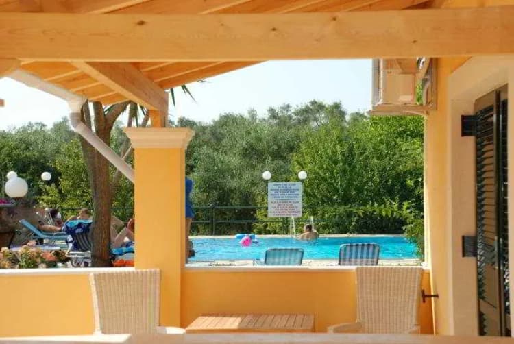 Pool, Spiti Nikos, Corfu