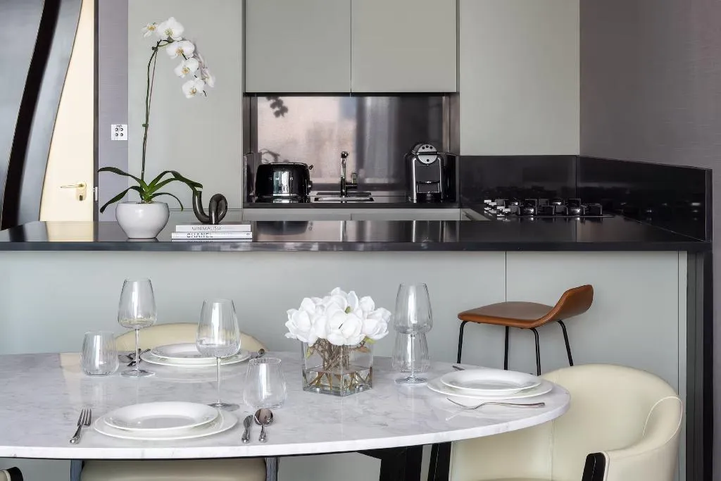APARTMENT CITY VIEW Room, Me Dubai Residences By Melia, Dubai