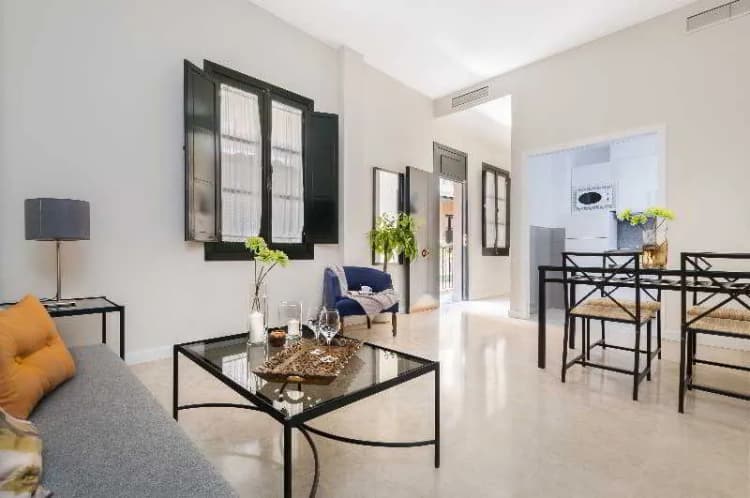 APARTMENT CAPACITY 2 Room, Corral de los Chícharos, Seville