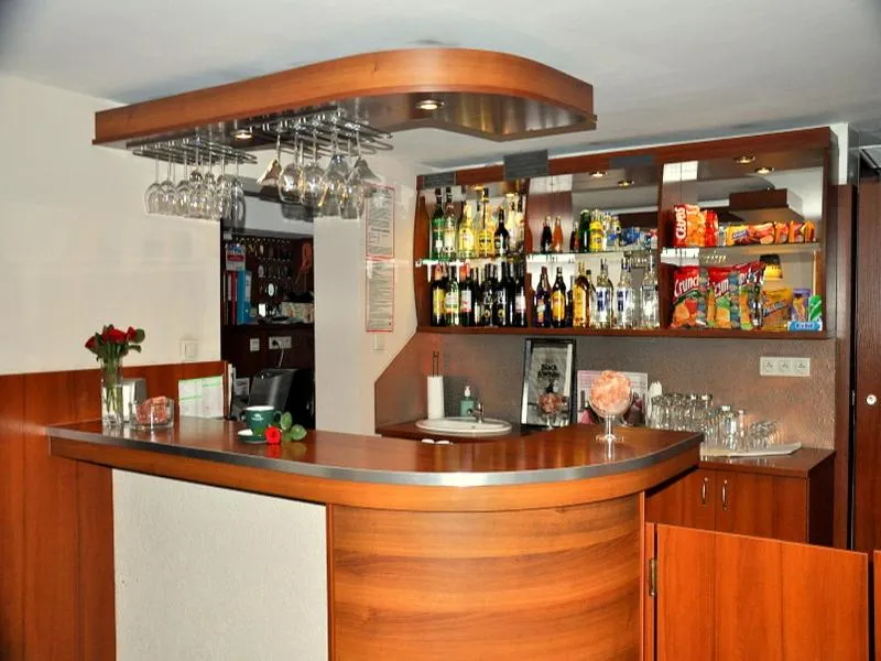 Bar, Solny, Krakow