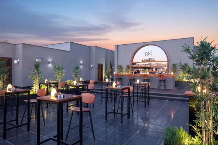 Bar, DoubleTree by Hilton Kusadasi, Izmir