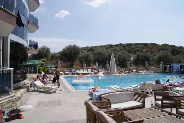Pool, Whispering Sands, Izmir