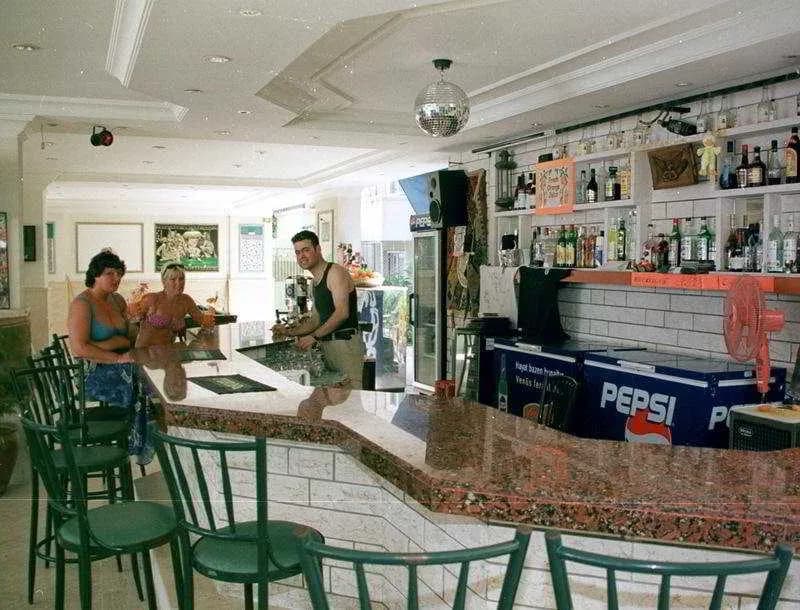 Bar, Baris Apart, Dalaman