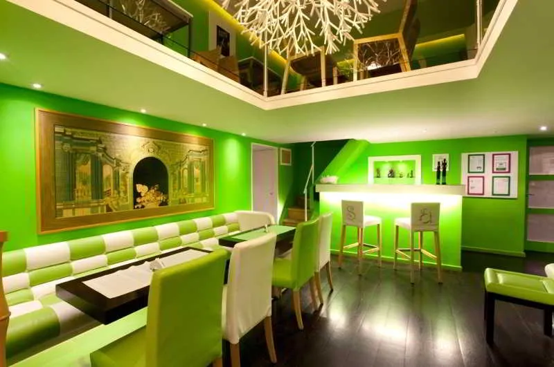 Bar, Sorrento Apartments, Naples