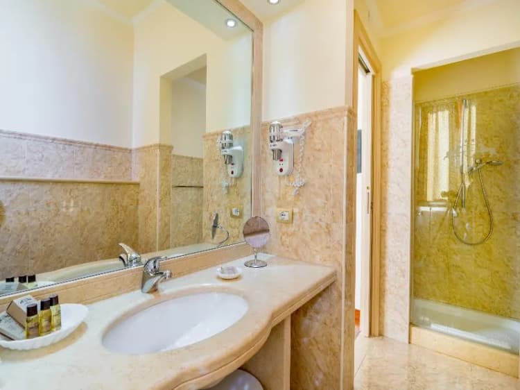 DOUBLE SINGLE USE STANDARD Room, Panorama, Olbia