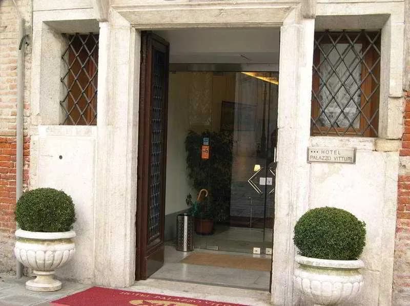 General view, Palazzo Vitturi, Venice