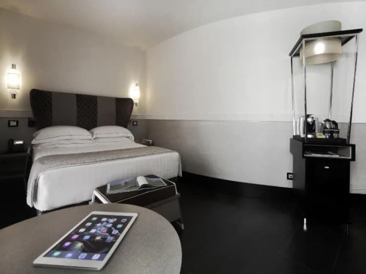 DOUBLE SUPERIOR Room, Unica Suites Roma, Rome