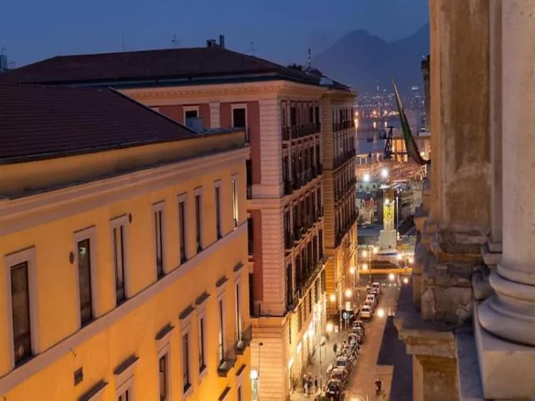 General view, B&B Art Suite Santa Brigida, Naples