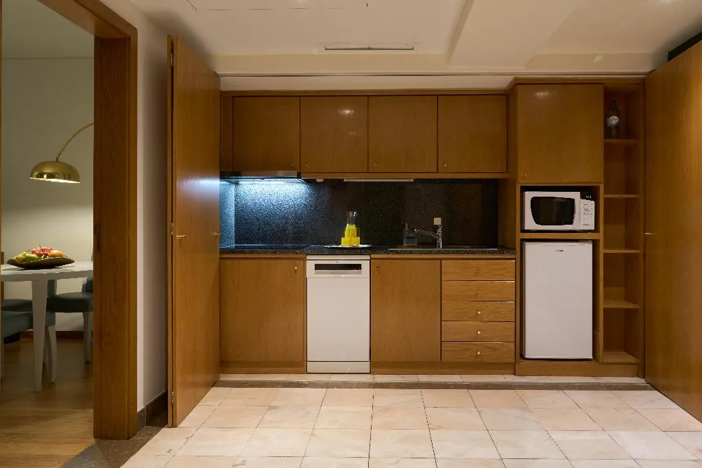 APARTMENT CLASSIC DELUXE Room, Altis Suites, Lisbon