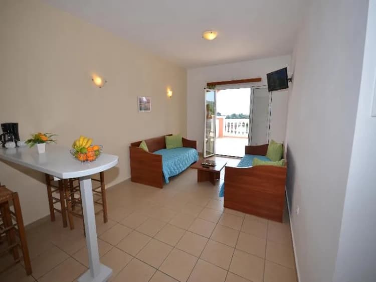APARTMENT CAPACITY 5 ONE BEDROOM Room, Paradiso Aparthotel, Corfu
