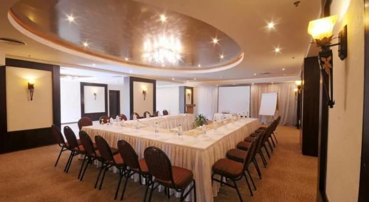 Conferences, Aracan Pyramids, Cairo