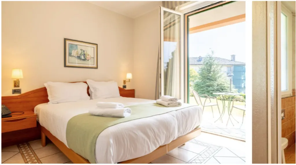 DOUBLE SUPERIOR Room, Royal, Milan