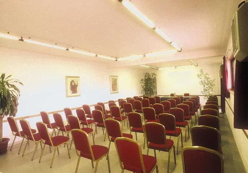 Conferences, Pomara, Catania