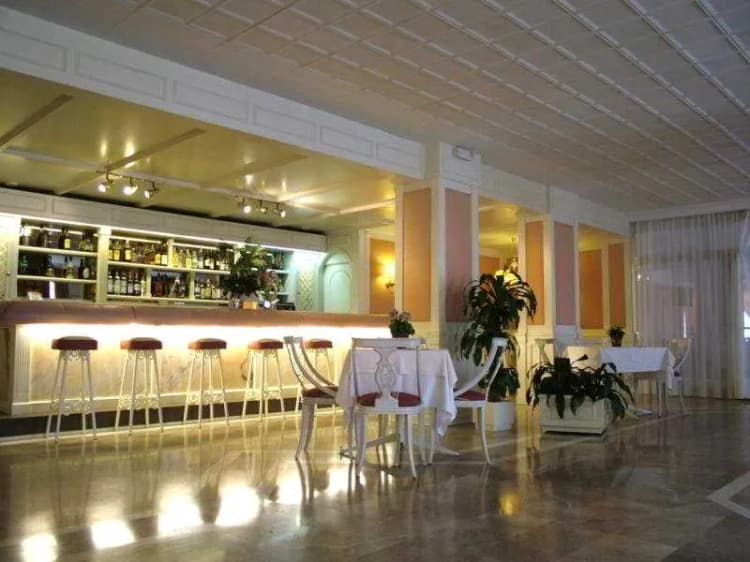Bar, Trovador, Tenerife