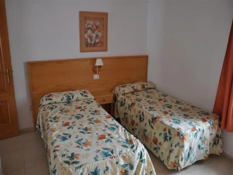 APARTMENT CAPACITY 4 Room, Las Floritas, Tenerife