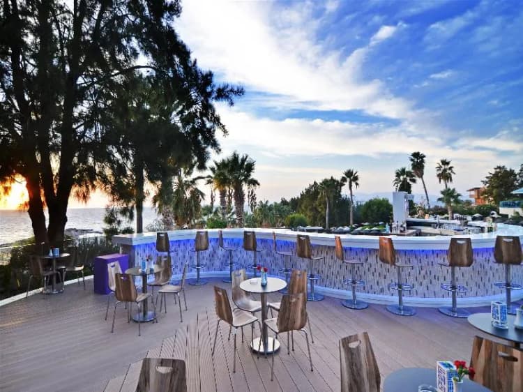 Bar, Grand Blue Sky International Hotel, Izmir