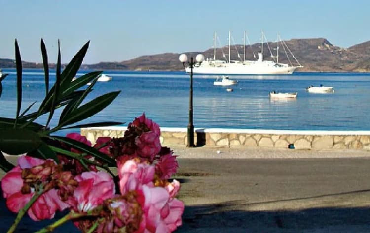 General view, Villa Zampeta Hotel, Santorini