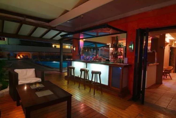 Bar, Olgas Hotel - Canal D' Amore, Corfu