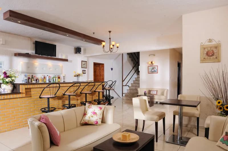 Bar, Cleopatra Apartments, Crete