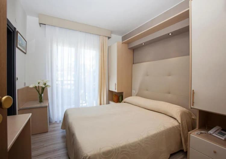 DOUBLE STANDARD Room, Torino, Venice
