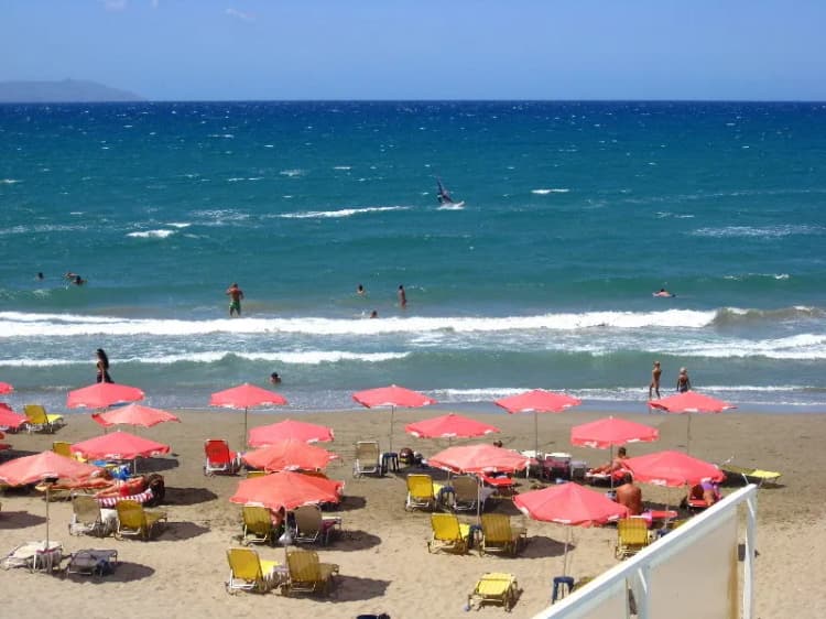 Beach, Georgina, Crete