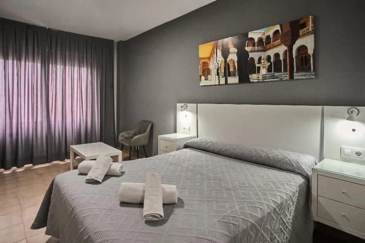 DOUBLE SINGLE USE STANDARD Room, Resitur, Seville