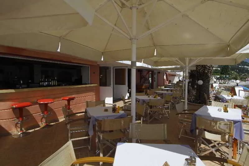 Bar, Corfu Maris, Corfu