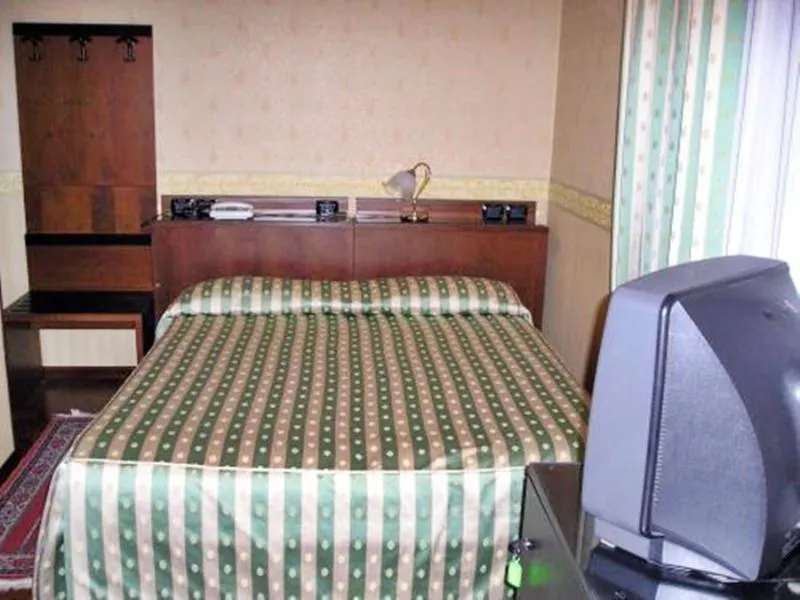 DOUBLE STANDARD Room, Albergo Leon d'Oro, Venice