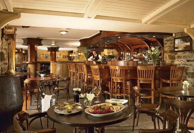 Bar, Trident Hotel, Cork