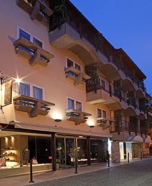 General view, Hotel Mavino, Milan