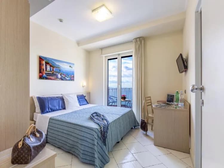Double or Twin SEA VIEW Room, Cosmomare, Naples