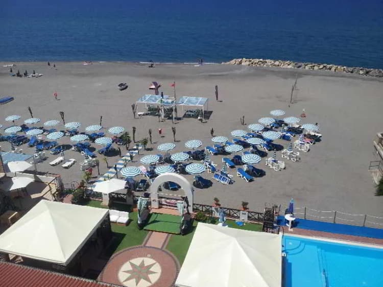 Beach, Il Gabbiano Beach, Catania