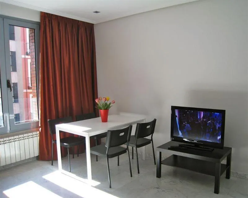 General view, KM1 San Bernardo Apartments, Madrid