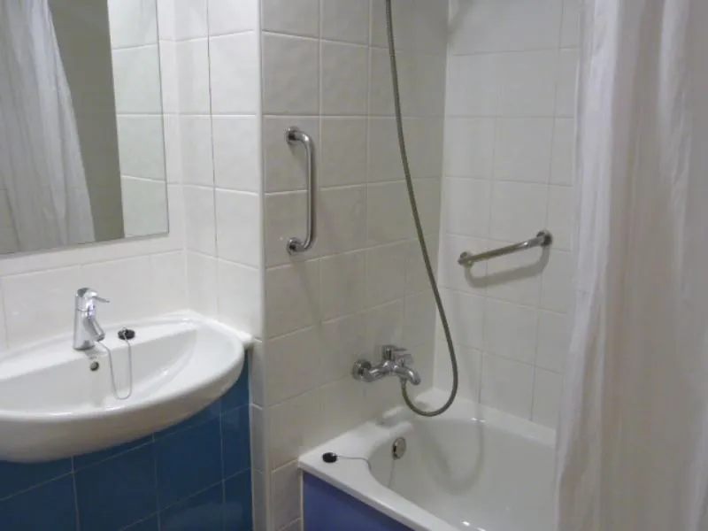 DOUBLE CAPACITY 2 Room, Travelodge Barcelona Fira, Barcelona