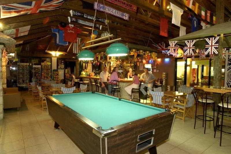 Bar, Plaza Pallas, Zante