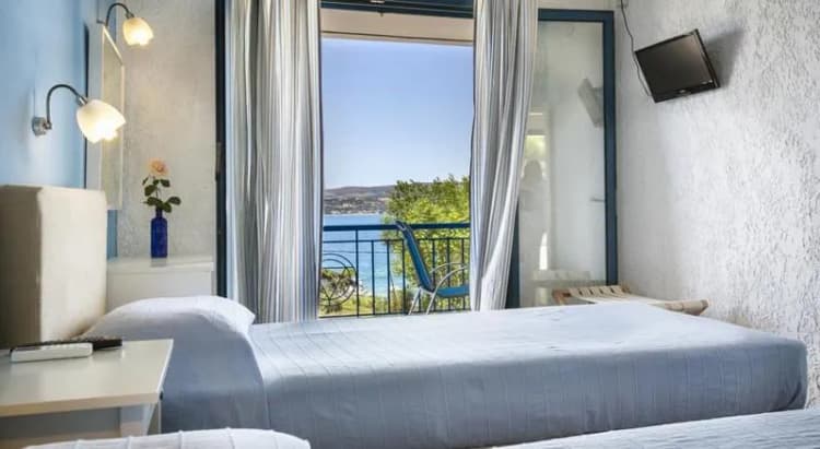 APARTMENT DELUXE CAPACITY 4 Room, Metaxatos Apartments, Kefallinia