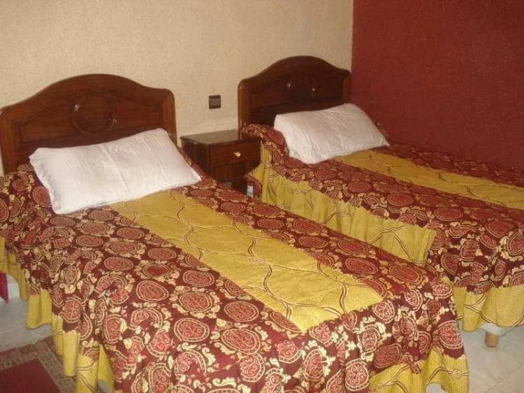Room, Guynemer, Casablanca