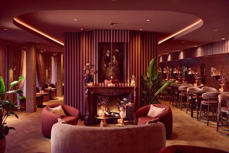 Bar, Van der Valk Hotel Volendam, Amsterdam