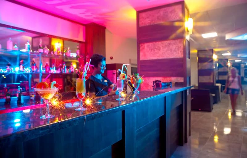 Bar, Gumuldur Resort Hotel & SPA, Izmir