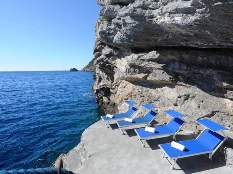 Beach, Torre Saracena, Naples