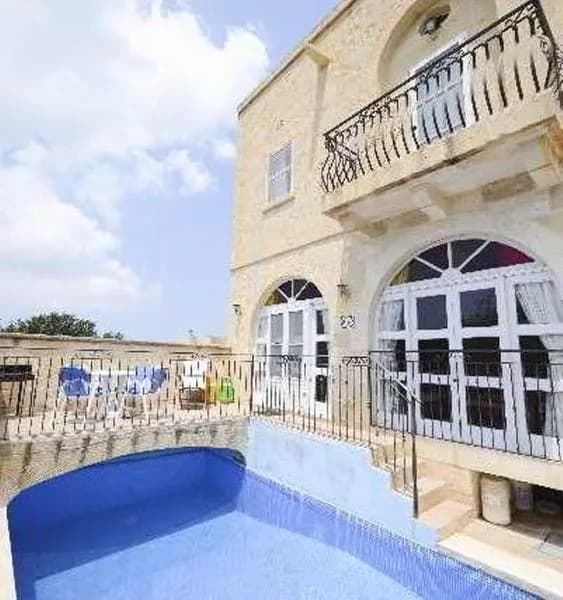 Lobby, Summerfield, Gozo